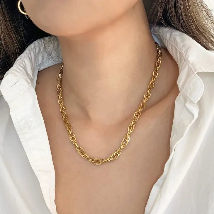 Mai Desiree Gemma Gold Rope Chain Necklace