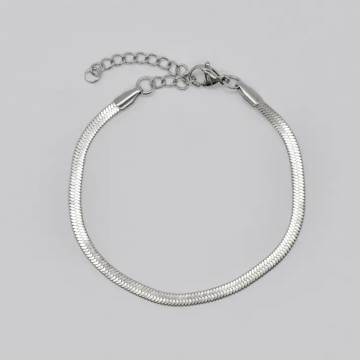 Mai Desiree Becca Silver Snake Chain Bracelet