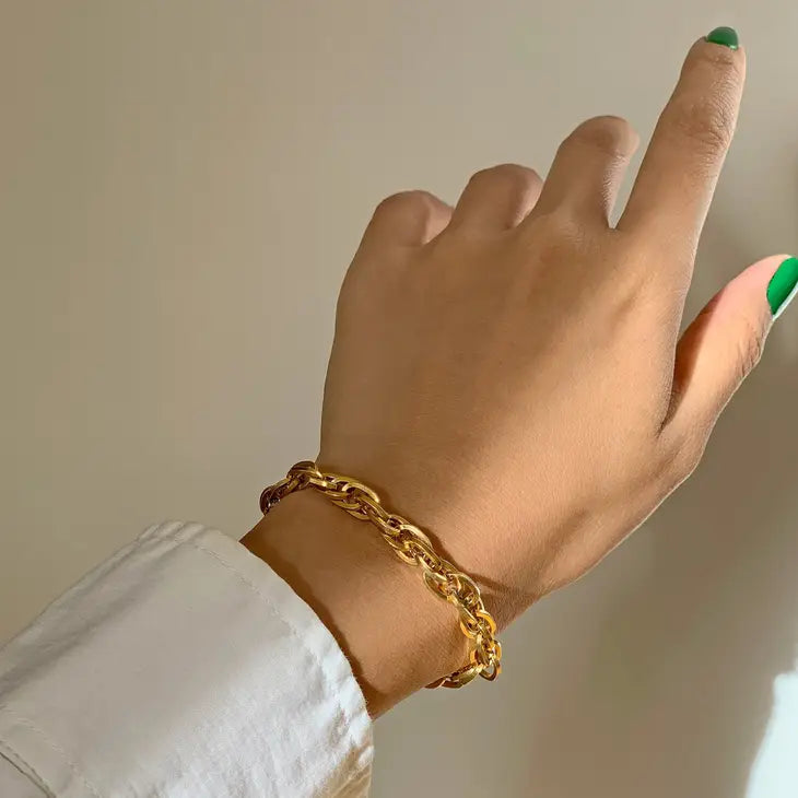 Mai Desiree Gemma Gold Chunky Rope Chain Bracelet