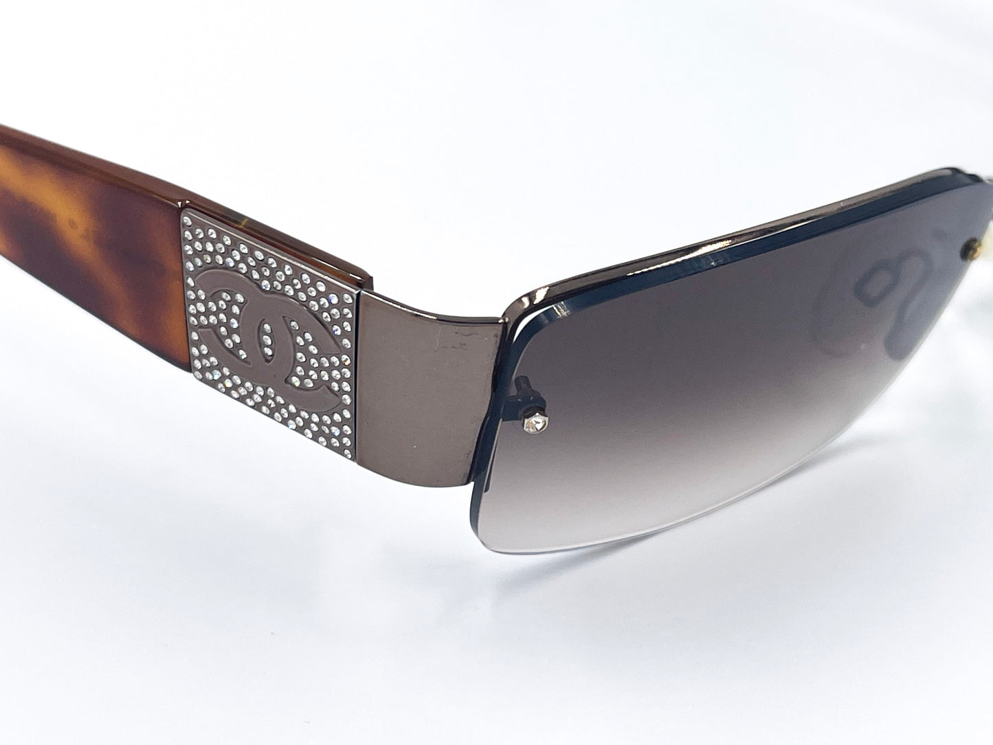 Vintage CHANEL Sunglasses Model CC4117B